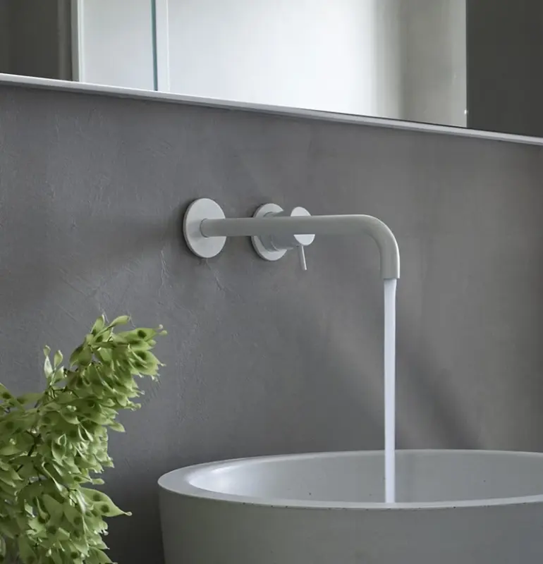 Vodovodná batéria Waterrevolution Flow, matná biela, s výtokom 25 cm T116BBR-25