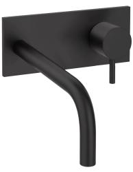 Vodovodná batéria Waterrevolution Flow s krycou doskou, matná čierna, s výtokom 15 cm T1161BPR-15