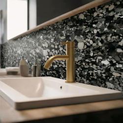 Waterevolution Flow umývadlová batéria z brúseného mosadzu T1101ALE