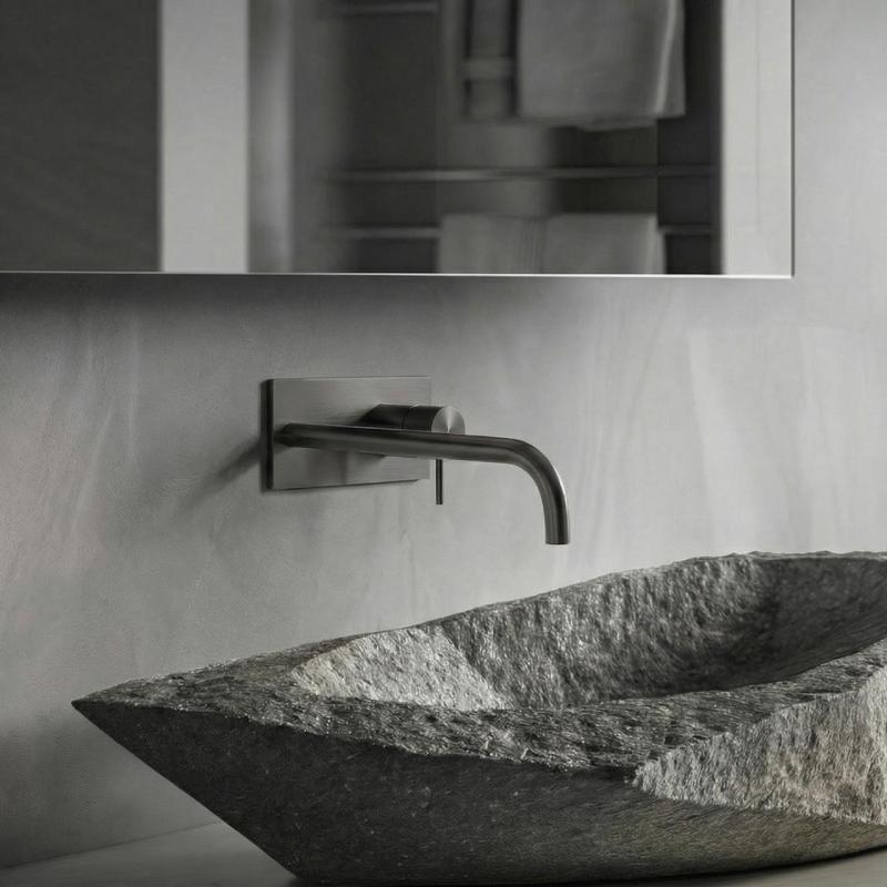 Waterevolution Flow zabudovaný umývadlový kohútik s krytom PVD Gun Metal s výtokom 25 cm T1161GME-25