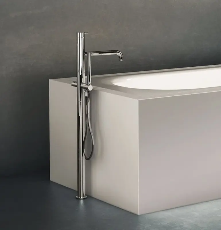 Waterevolution Flow voľne stojaca vaňová batéria s ručnou sprchou, leštená meď T133CPE