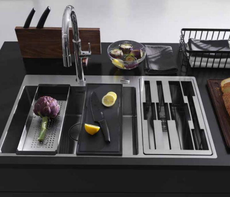 Franke Box Center BWX220-54-27 nerezový drez vľavo s doskou na krájanie, súpravou nožov a drôteným košom 86x51cm 127.0587.643