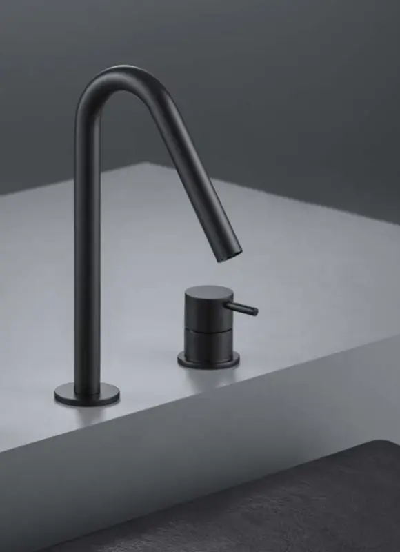 Waterevolution Flow 2-otvorová umývadlová batéria čierna s vysokým výtokom 120 mm T1122VPR