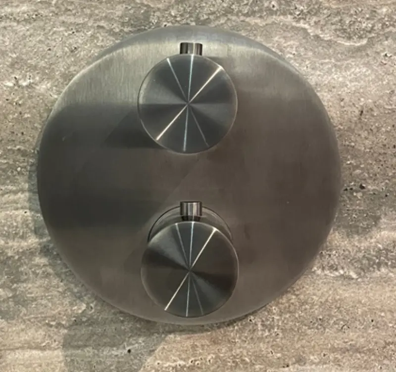 SB Universale Round Vstavaná termostatická batéria s 2 vývodmi PVD gun metal 1208955168