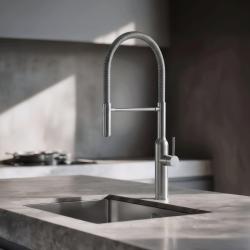 Quadri Stamford vysoká kuchynská batéria s flexibilným výtokom RVS 1208956080