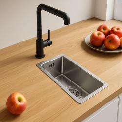 Ausmann Oder kleine rvs spoelbak 16x30cm vlakbouw onderbouw en opbouw 1208957115

Preklad do slovenčiny: Ausmann Oder malý nerezový drez 16x30cm plochá montáž spodná montáž a horná montáž 120