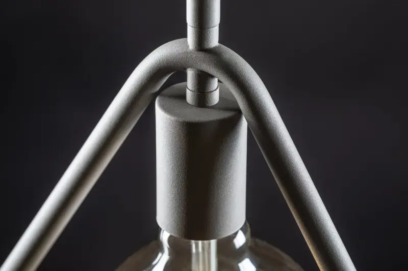 Dekor Gija sivá závesná lampa s jedným bodom v tvare trojuholníka 2751