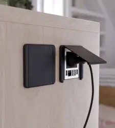 Indux Flip matná čierna s uzemnením vstavaná zásuvka s 2x USB A, 1x RJ45 a 1 HDMI pripojením 1208957917