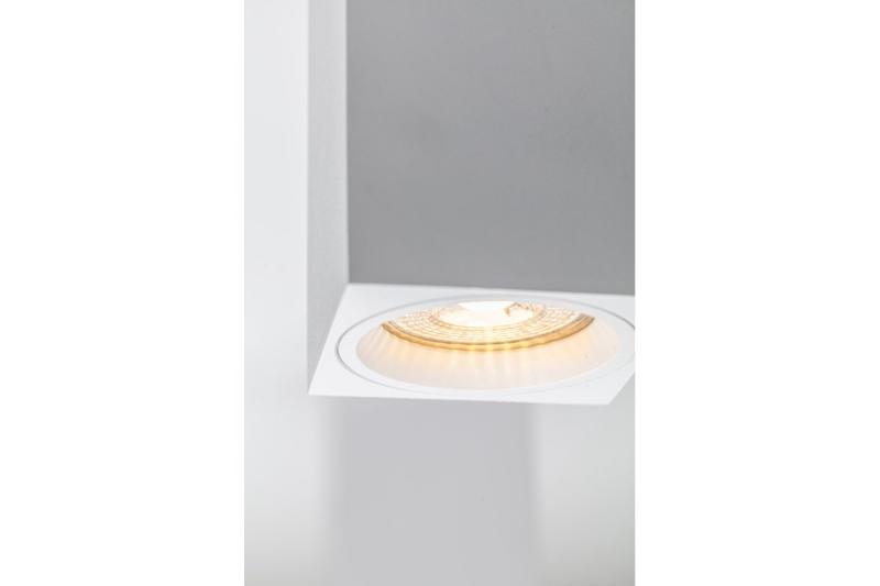 Decoratívna lampa povrchovo montovaná SENSA MINI hliník 70x70x115 IP20 max 50W štvorcové biele puzdro. 1208964014