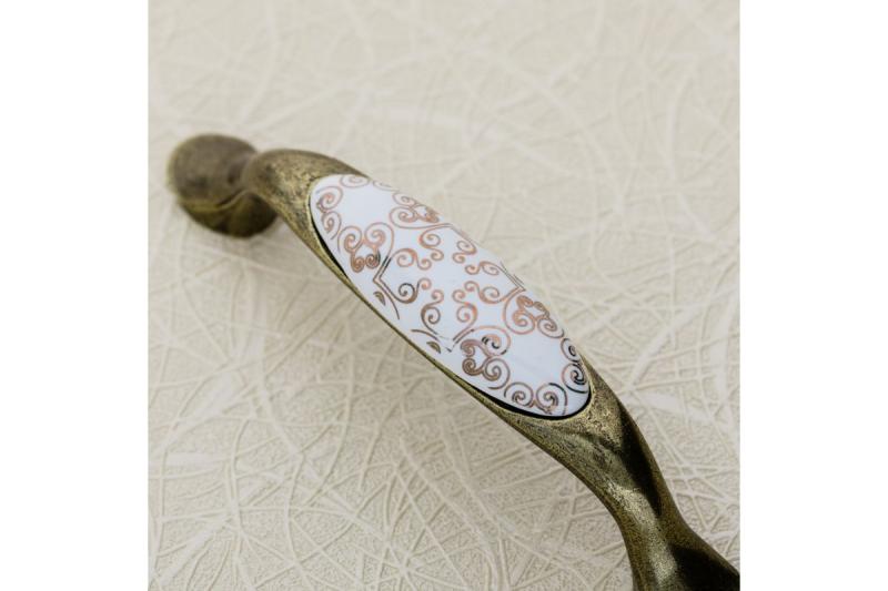 Porcelánová rukoväť 728-P C=96mm antická mosadz C-Orient Gold 1208965702