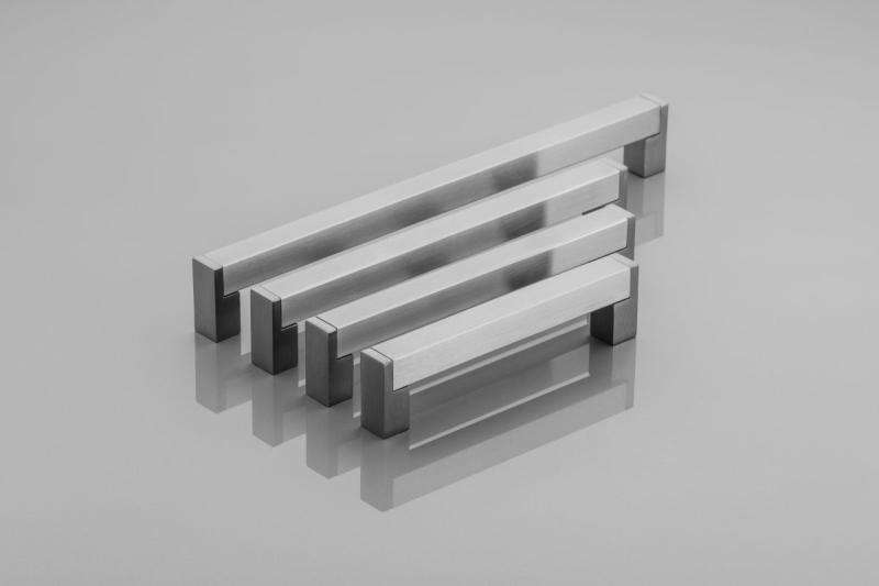 Rukoväť Zamak 334 C=256mm kartáčovaná oceľ 1208965759