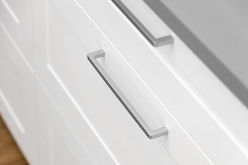 Rukoväť Zamak BAGIO C=160mm hliník 1208965889