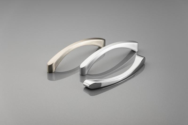 Zamaková rukoväť Shape art CLEO C=160 mm brúsená oceľ 1208965971