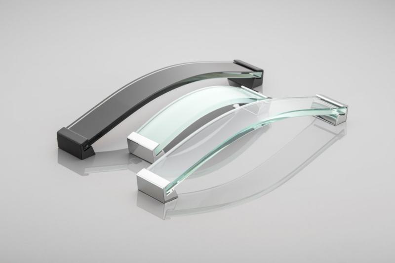 Rukoväť Zamak ROSES C=256mm čierne sklo + čierne nohy 1208966194