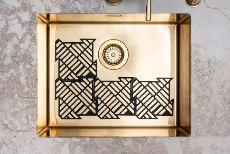 Magisso Happy Sink Puzzle čierny ochranný podložka na dno, 4 kusy pre drez, čierny, 32,5 x 32,5 cm, 1208967385