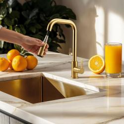 Pure.Sink Elite Steel Crystal-S kuchynská batéria PVD kartáčované zlato s výsuvnou hubicou PS8050-60