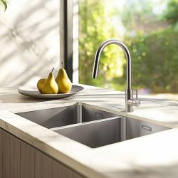 Pure.Sink Elite Steel Stream-S kuchynská batéria z Nerezovej Ocele s výsuvnou hubicou PS8045-02