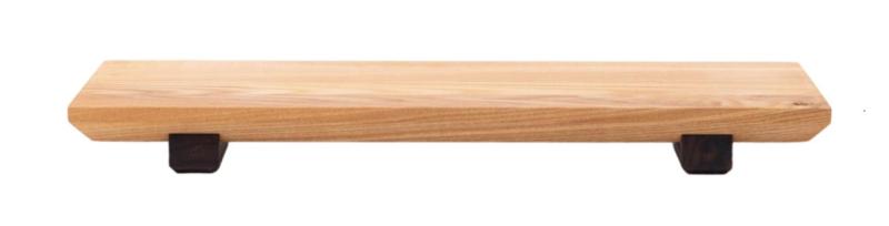 Woodsea Sushi S- Sushi doska z jaseňového dreva s nožičkami z orechového dreva 30x12 cm 1208971584