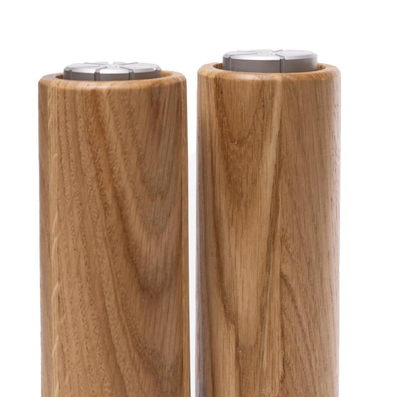 Woodsea Upside Down Oak - Dubový drevený mlynček na soľ Ø5.4x22.5 cm 1208971591