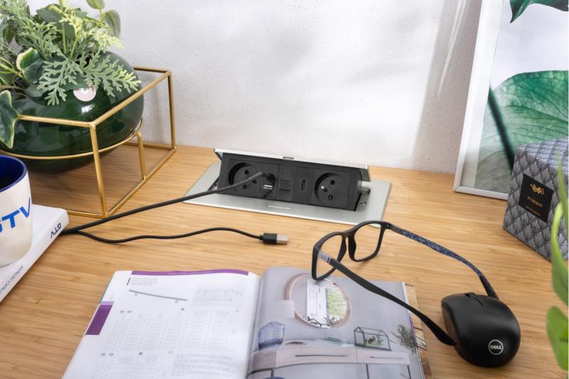 MULTISOFT nábytková zásuvka 2x zásuvka s uzemnením, USB A+C, RJ45, HDMI, napájací kábel s vidlicou, hliník