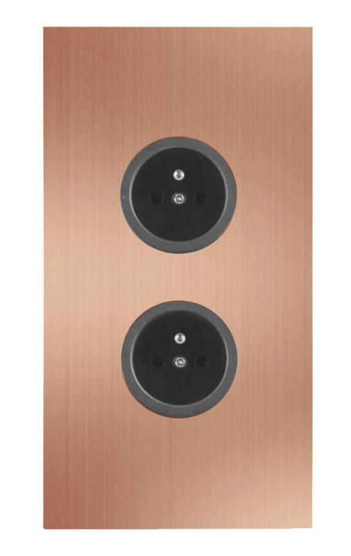 Indux Corner Energetická stĺpiková zásuvka s 2 zásuvkami, uzemnená, meď 1208972280