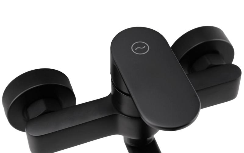 Aquanello Casa Jednopáková kuchynská batéria čierna s výtokom 15 cm BL-1415-CS