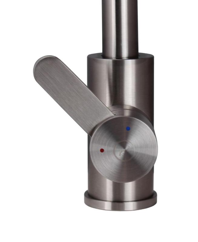 Aquanello Forma Masívna nerezová kuchynská batéria s jedným pákovým ovládačom a okrúhlym výtokom SS-1002-FM